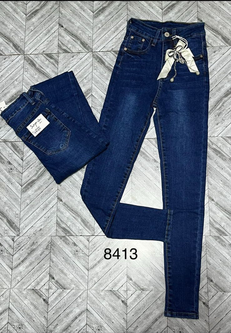 Jeans Corte Skinny Clásico para Dama - SU8413