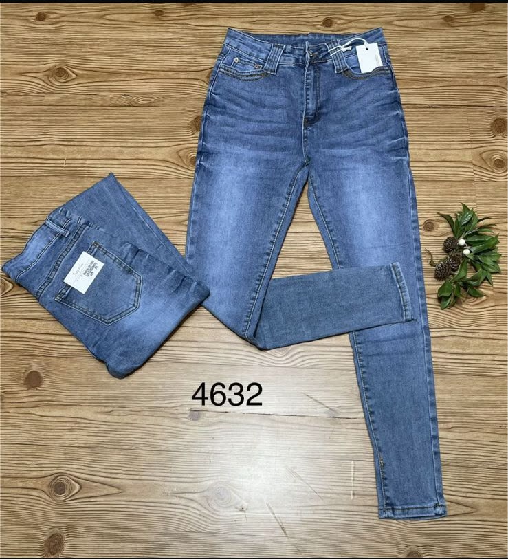 Jeans Corte Skinny Clásico para Dama - SU4632